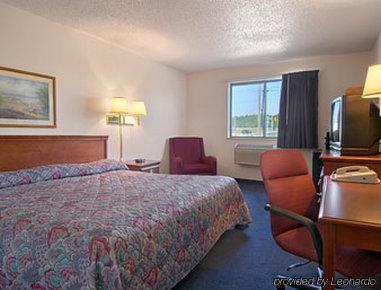 Super 8 by Wyndham Beckley Hotell Exteriör bild